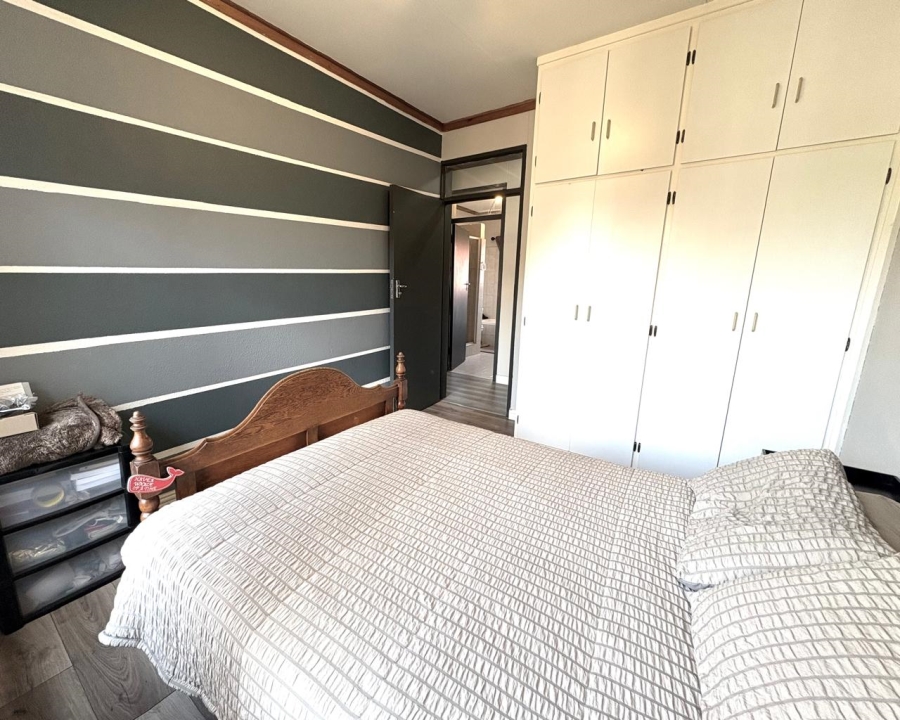 To Let 3 Bedroom Property for Rent in Riebeeckstad Free State